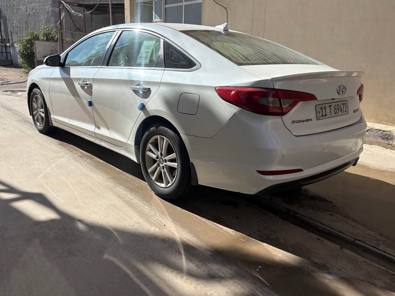 سوناتا 2016 امريكيه بيه جانلغ خلفي صبغ وبيه بنيد مكشر وربع القماره مقشره تعرف صبغ الامريكي يكشر محرك 2400 سياره جديده وحلوه .. ماشيه 94 كيلو مترر ... تراي زيروو 
السعر ..128.. بيع فقط
عنوان الاعضميه ...
*********** بغداد, العراق
