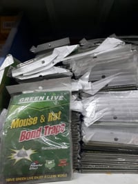 لاصق فار حجم الكبير تعبة الكارتون 100 قطعه بسعر 25الف  واصل  الى جميع ...