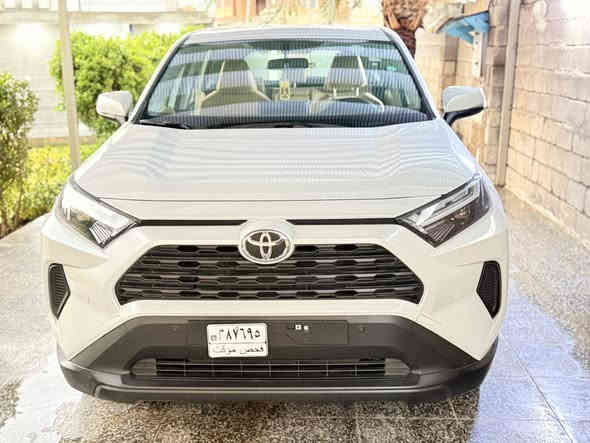 ♻️  تويوتا راف فور 2025 ♻️
♻️  Toyota RAV4  2025  ♻️

اليكم التفاصيل الآتية
💥 خليجي عبد اللطيف جميل 🔥
💥 سعة المحرك 2.500 هايبرد
💥 ياباني اصلي شاصي حرف J
💥 فور ويل درايف AWD 
💥 المقاعد قماش بيج
💥 eco + sport
💥 تبريد شاشه مناخين منفصل 
💥 حساسات خلفية 
💥 حساسات امامية
💥 لايت زينون + LED
💥 بك لايت LED
💥 ويل كب 17
💥 قطعتين تبريد
💥 شاشة جبيرة
💥 كاميرا دوارة 
💥 تتسع المقصورة ل 5 ركاب
💥 مثبت السرعة Cruise
💥 المودات والأوامر الصوتية
💥 أوضاع القيادة  Drive Mode 
💥 حساسات ضغط اطارات 
💥 هاند بريك كهرباء 
💥 ا ABS 
💥ا Auto Hold   أوتو هولد
💥 نظام مانع الانزلاق
💥 نظام نزول المنحدرات 
💥 اشارة في المرايا الجانبية
💥 تطعيم الدواخل ألمنيوم 

السعر 27،500 $
السيارة ماشية 4500
للتواصل ***********
مكان السيارة الأنبار الرمادي
