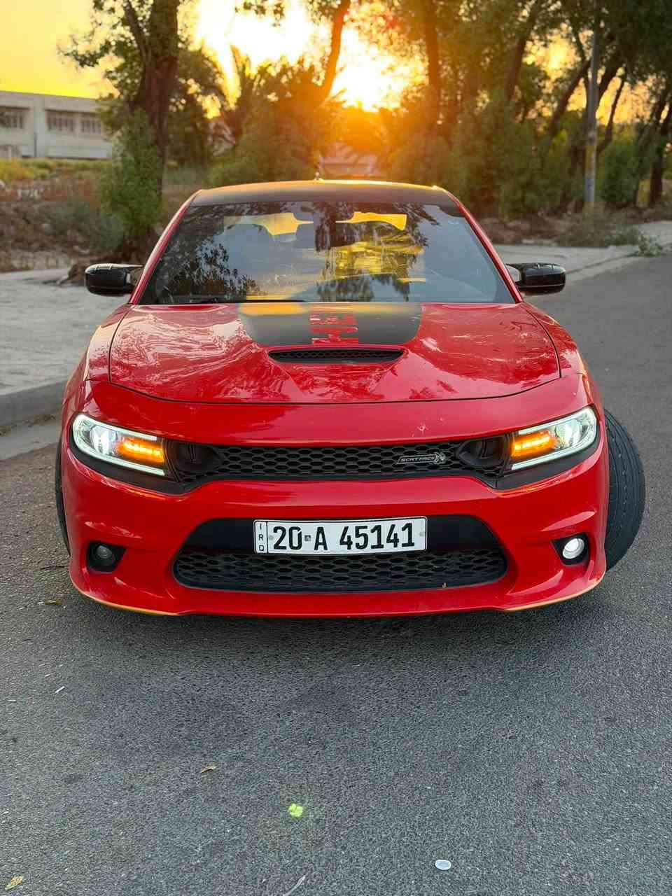 جارجر سكات باك موديل 2021 🐝 
المحرك 8V 6400cc 
عداد المسافة 42
كشنات كنتاره  تدفئه كهرباء 
تبريد ثلج ❄️
صدر جديد 
تخم تايرات جديد 
السياره فول عدا الفتحة 
تحكم ستيرن فوك 
شاشه جبيره 
حساسات خلفيه 
وباقي مواصفات السكات معروفه سياره جديده بمعنى الكلمه من جميع نواحي حادثه جاملوغ وبنيد  السياره جاهزه شرط المكينه ممفتوحه رقم ديالى الدولي تحويل مباشر السعر 200وبيها مجال الشراي يتصل ***********العنوان بغداد الكاظميه

