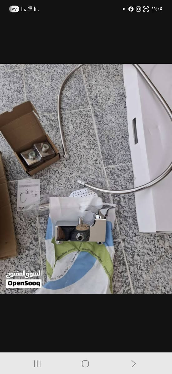 دوش عدد 2 جديد بالكارتون كامل ملحقات +2 كابين شاور جديد بالكارتون+ شباك جديد+ شباك مفرغه عدد3 غير مستخدم واتسب متوفر *********** واتصال
