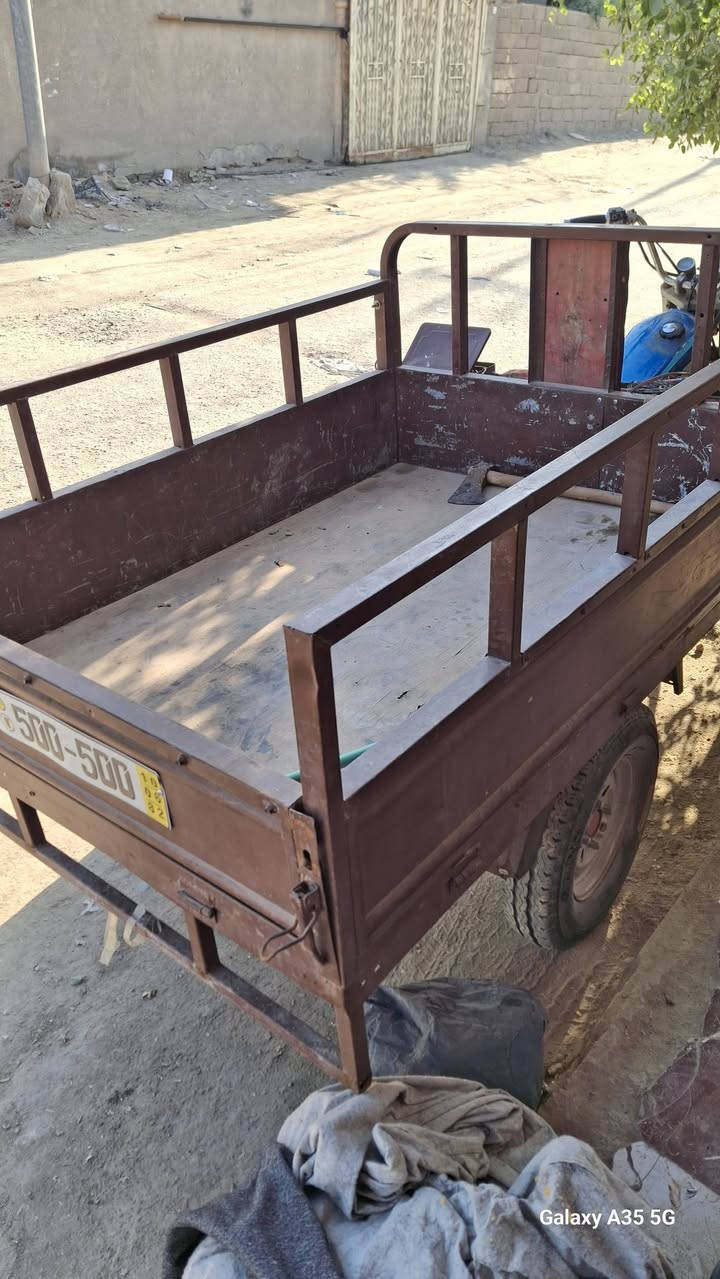 سلام عليكم ستوتة امتيار البيع بصرة جزيرة جاهزة من كلشي ستوتة أدوات مكفولة من سرقة سعر  ٧٥٠ او بيها مجال *********** شاصي مكفول ركبة كذالك اكسن لطش قبل سبوعين شادة ويالة وتايرات جدد لله شاهد كهربائيت كلها شغالة  مكينة مفتوحة
