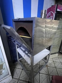 فرن بيتزا • شغال • قابل تفاوض