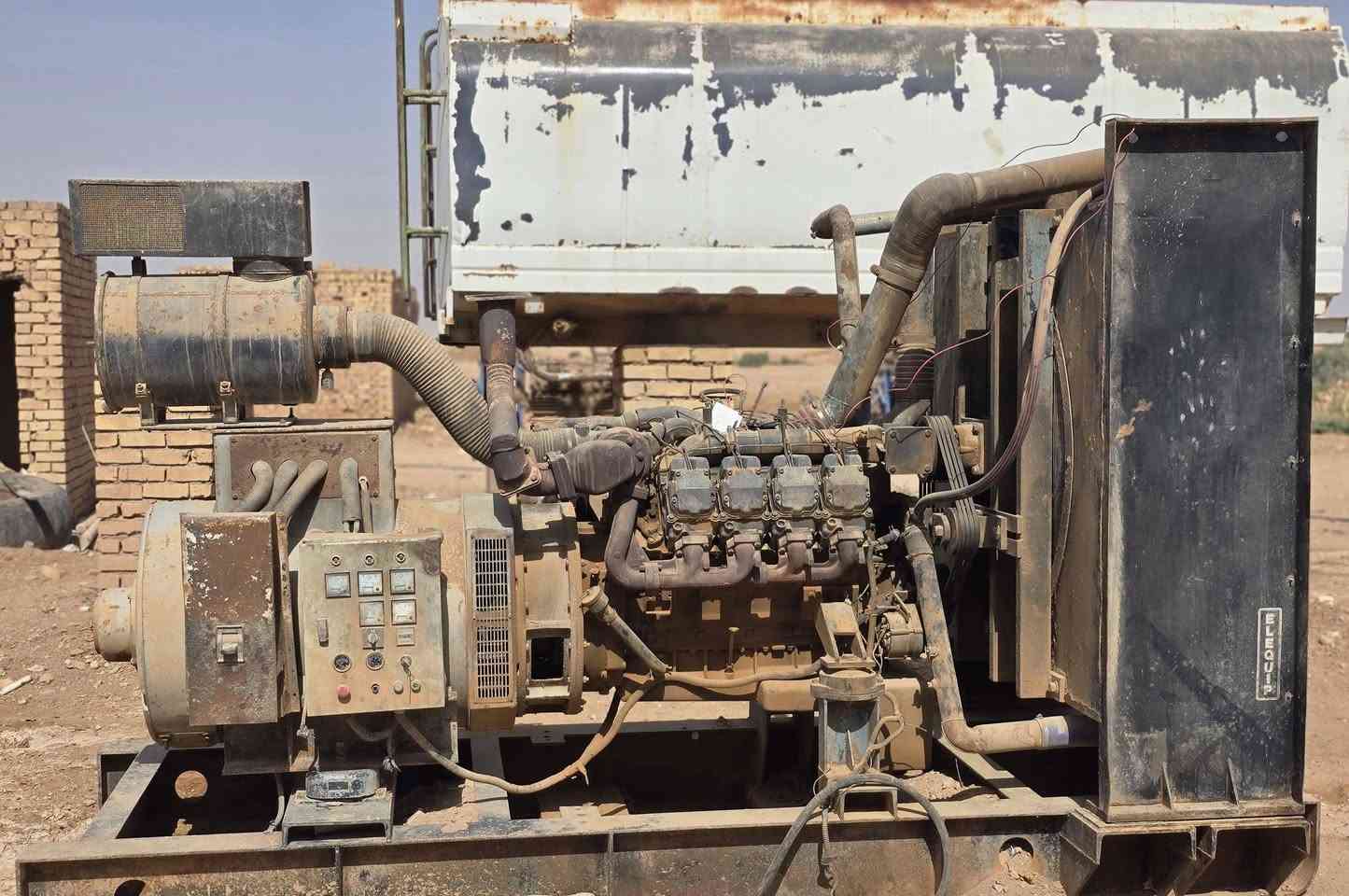 هذي المولده لبيك نوع دويز مي 8 سلندر 500 كيفي شغال المكينه تبخير بيه عنوانه ديالى بلدروز   هذا ارقم مكلف بل نشر ***********
