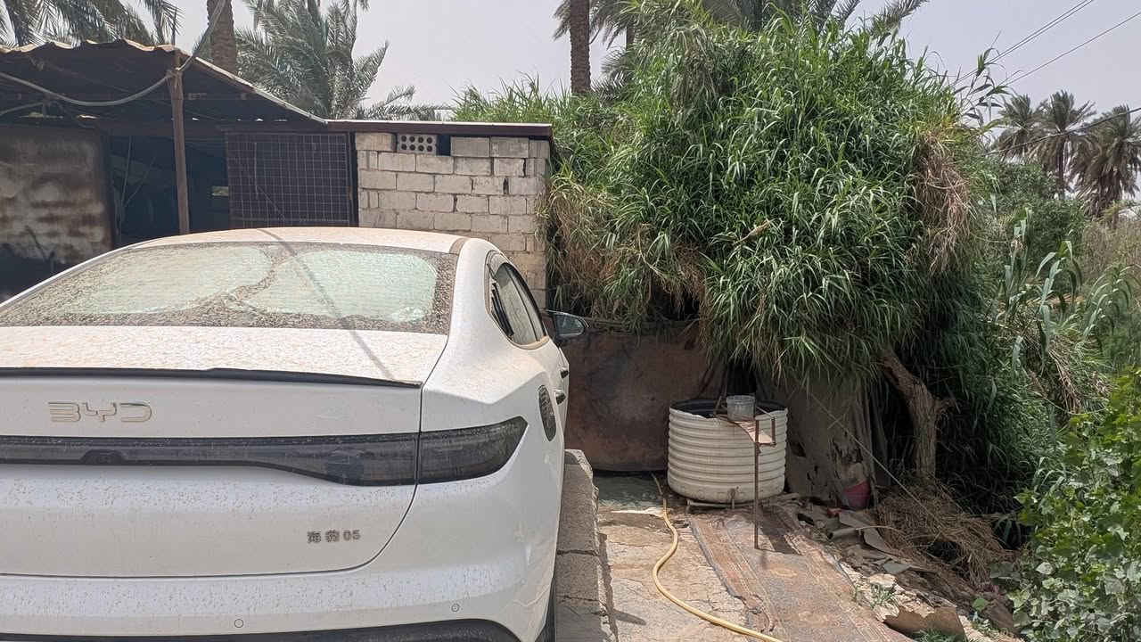 السلام عليكم سيل 5 بي واي دي للبيع رقم بغداد باسمي 
السياره ماشيه 38 الف المشي الكلي دهن جديد هسه مخليه اكسادو السياره  مكفوله بيه بارد بالجنطه فقط كماليات كامله ارضيات قطعتين تبريد ثلج السياره جديده مامتعوبه ع ايدي فقط سعره 18.250 الف دينار عراقي بيه مجال بسيط مكاني حاليآ بغداد والسبت بكربلاء 
***********
