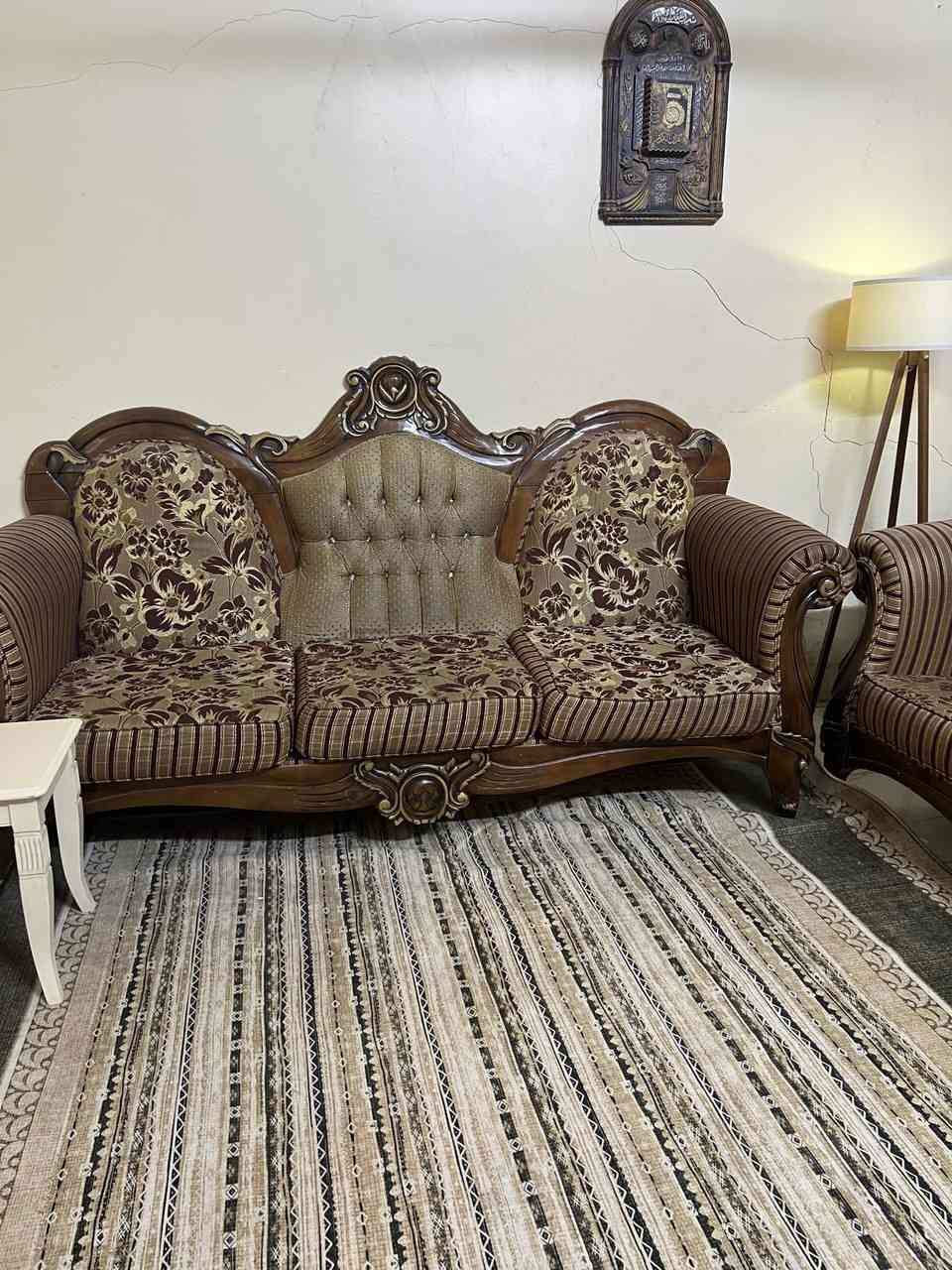 تخم 10 مقاعد نظيف
السعر 250 الف
المكان بالكاظميه
للإستفسار اكثر ***********
