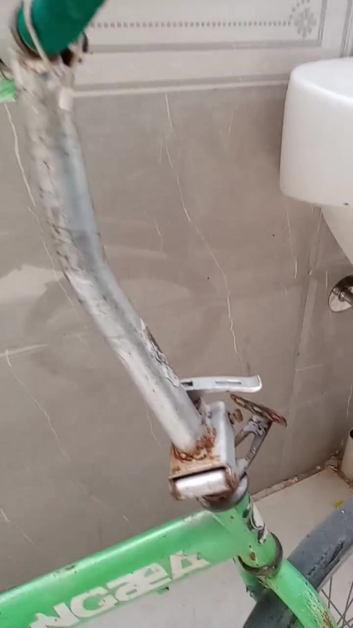 سلام عليكم بايسكل البيع سعر 30قفلل حجم 20 شغال لون أخضر عكرب طباكي مستعجل على بيعته عنوان كربلاء حي العامل منطقه السادسه يم ازياء علي الهندي يم شركة الأماني بأيسكل مرتب  تواصل خاص


**إذا كنت صاحب هذا الإعلان وتريد حذفه لأي سبب، رجاءا أرسل رسالة إلى الدعم الفني**