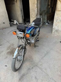 دراجة نارية • مكفولة • مدينه الصدر