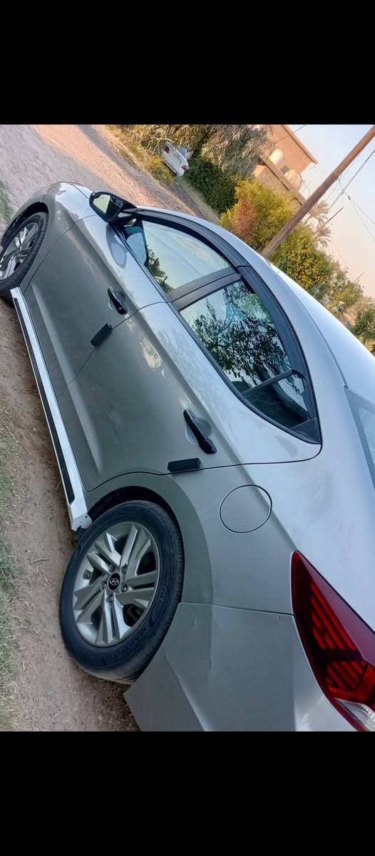 السلام عليكم النترا 2020 حادث جاملق خلفي بيها 4 قطع صبق بدون دواخل رقم اربيل بسمنه جاهزه السعر 125 بيها مجال حك الجيه مكاني ابو غريب  ***********. ***********.  ***********
