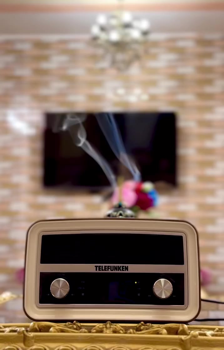 سلام عليكم شباب سبيكر TELEFUNKEN للبيع كهرباء


**إذا كنت صاحب هذا الإعلان وتريد حذفه لأي سبب، رجاءا أرسل رسالة إلى الدعم الفني**