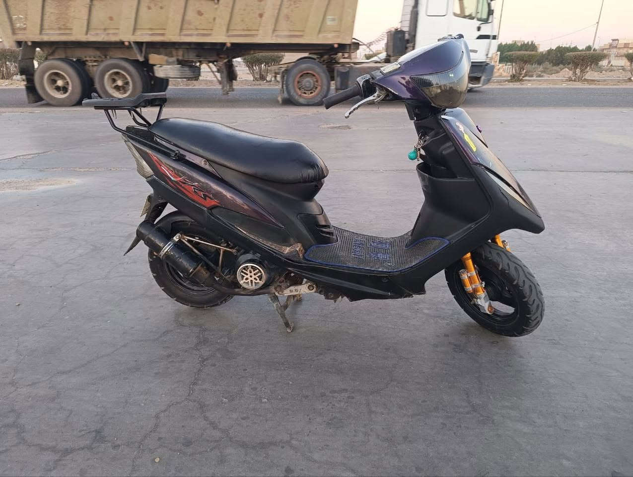 للبيع : 
ماكس عدله
مفتوحه مره
السعر ٣٥٠
ماسنجر 
واتساب فقط 
***********
مكانه واسط قضاء الحي
