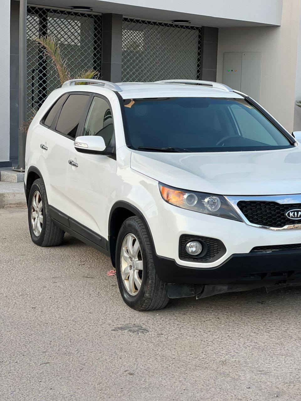 بسم الله والصلاة على رسول الله 💗.
كيا سورينتو2012

بصمه✅. 

فريتشه في المرايه✅. 

تدفيئه في الكراسي✅. 

تبريد في الكراسي✅. 

حساسات خلفي✅. . 

3صفات ✅ .

خاليه من العيوب✅. 

محرك 35 العادي✅ .

كمبيو محرك صاله تبارك الله✅. 

ماشيه 138 الف بالكيلو ✅ .

اكشف من ورشه لعشرا لقيت عيب موجوعه السياره✅. 

السعر39800💸

طريقه الدفع :كاش السعر💰

الرقم:0934597017


**إذا كنت صاحب هذا الإعلان وتريد حذفه لأي سبب، رجاءا أرسل رسالة إلى الدعم الفني**