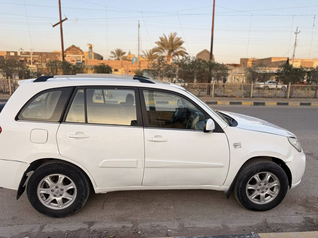 للبيع تيكو . موديل 2012.بسمي تحويل بكل وقت. كير ومكينة مكفولات بلاديات . مكفولة كفاله عامة من الحادث والصبغ والتبديل . تبريد شغال . كهربائيات شغالة . صدر نضيف 
سياره حلوه السعر 43$

العنوان ميسان العمارة 

‭0788 902 1545‬متوفر واتساب
