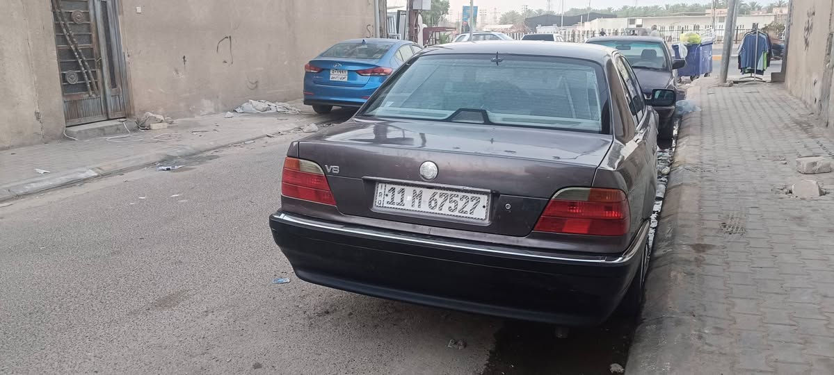 بيع او مراوس حسب قناعه 
***********
