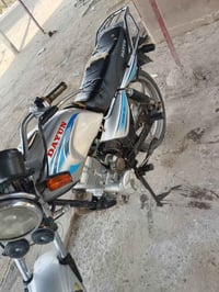 دايون عظم • ٢٠١٩ • اوراق