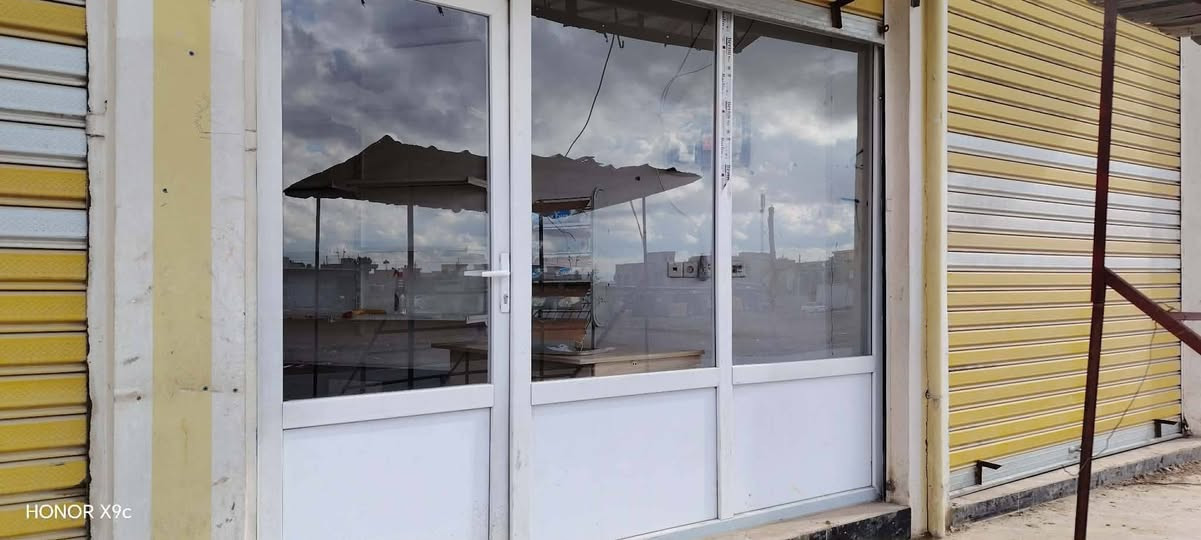 السلام عليكم اخوان الاعزاء
اغراض محل للبيع

ثلاجتين+رفوف+وزان+ مضله مال محل+جمخانه مال خضروات+ باب المنيوم+رفوف صغير مال علج+دولاب زغير 

📍+ لديه محل للايجار محل بيها ٧ تشهر ايجار من يرغب لايجار المحل للاتصال على الرقم + موقع الايجار موضح بل فيديو داخل المنشور

للاستفسار اكثر الاتصال على الرقم /‏‪***********‬‏
