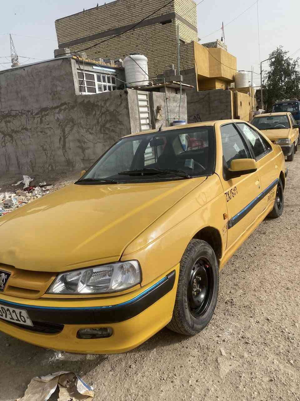 سياره بيجو بارص 2011
مصفره هيه او غرامه سياره بسمي 
سياره بلاد بيهاا بس البنيد امبدال 
تبريد شغال صدر جديد 
مشط سياره جديد 
نواقص البيه عينه اوصينيه بس

بيع سريع 30ورقه بيه مجال حك الجيه 
مكاني بغداد اجكوك رقم*********** بي واتس
