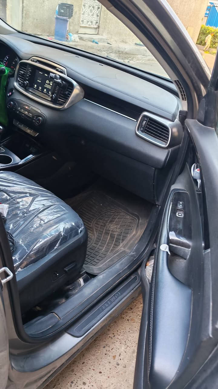 🛑سورنتو امريكي 2017 فول ✈️
ماشيه 70 حقيقي بلادي شرط فحص 
🛑فول الفول مواصفات 1/1
🛑رقم بغداد بأسمي سنويه جناي 
🛑بصمه تشغيل وبصمه ابواب
🛑شاشة كبيره اندرويد
🛑كاميره بلادي
🛑اشاير بالمري ورادار جانبي 
🛑المري شفط كهربائي 
🛑مري ترحيب تفتح عند الاقتراب 
🛑حساس امامي بلادي
🛑حساس خلفي بلادي
كشنات تدفئة كهربائي 
🛑يدات نيكل بلاديه
🛑سستم نيكل كامل بلادي
🛑محرك 3500 دوش مكفول 🛑3 قطع تبريد مركزي
وتحكم ستيرن جهتين
🛑كروزات سرعه
🛑بلوتوث وتحكم تلفون بالستيرن
🛑مايك تلفون بلادي امامي و خلفي
🛑مود درايف
🛑4 انظمة قياده
🛑لد مطري
🛑تخم ويل كب19كروم بلادي
🛑12 ايرباك
🛑كاميرا بلاديه
🛑لد زنون بلادي امامي
🛑لد خلفي
🛑لد ابواب ترحيب مع التشغيل
🛑موسيقى ترحيب مع التشغيل
🛑تخم تاير جديد
🛑سعر خاص او اتصل عل الرقم 
*********** بغداد البلديات
