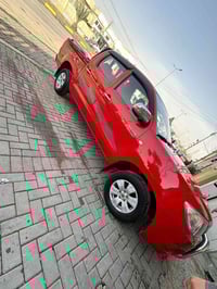 هايلوكس ناصي موديل 2011 محرك v4 كير أوتوماتيك  رقم بغداد  سنوية 2027 م...