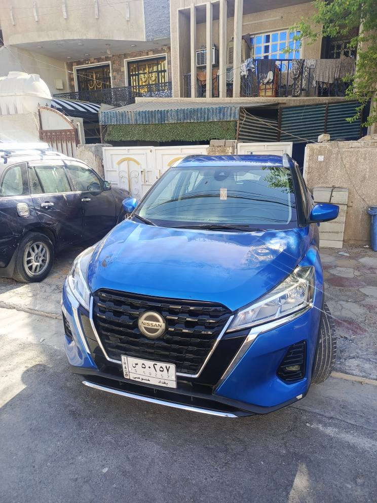 Nissan kicks 2022
مواصفات 
رادار امامي
رادار خلفي
نقط عمياء
حساس خلفي
توقف ذاتي امامي خلفي
بصمة تشغيل 
بصمة ابواب
تشغيل عن بعد 
بلاجتكور 
شاشة اعدادات دجتل
ماشية 28الف

السيارة مرقمه بغداد رقم  
بيها طخطات نفس بلصوره 
سعر 132
للاستفسار *********** بغداد, العراق
