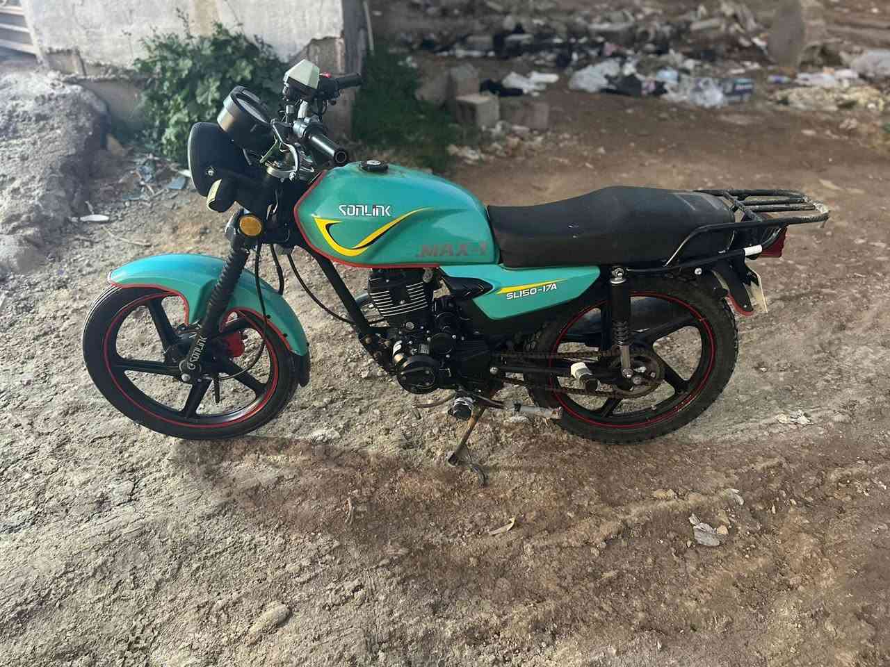 السلام عليكم للبيع  دراجه سونك ماكس دراجه مكفوله من كلشي اوراق اصولي موديل 2023
مكاني بابل جبله
السعر 675 وبيه مجال بسيط
***********
