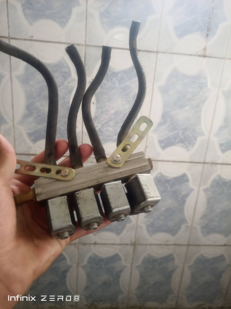 السلام عليكم البيع منضومه غاز كامله شقاله حته غاز بيهه قراضهه كامله ***********
