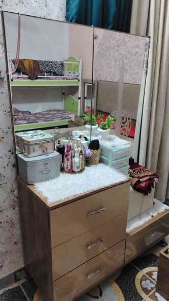 السلام عليكم
غرفه تركي 9 قطع
جديده بعدها بجيسهه شرط
السعر 450
للأستفسار الاتصال
***********
