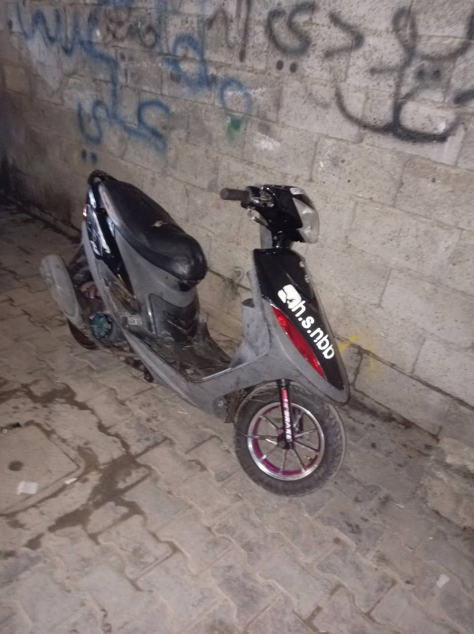 ماكس للبيع ٦٠٠ وبيها مجال شيء قليل رقم ***********
