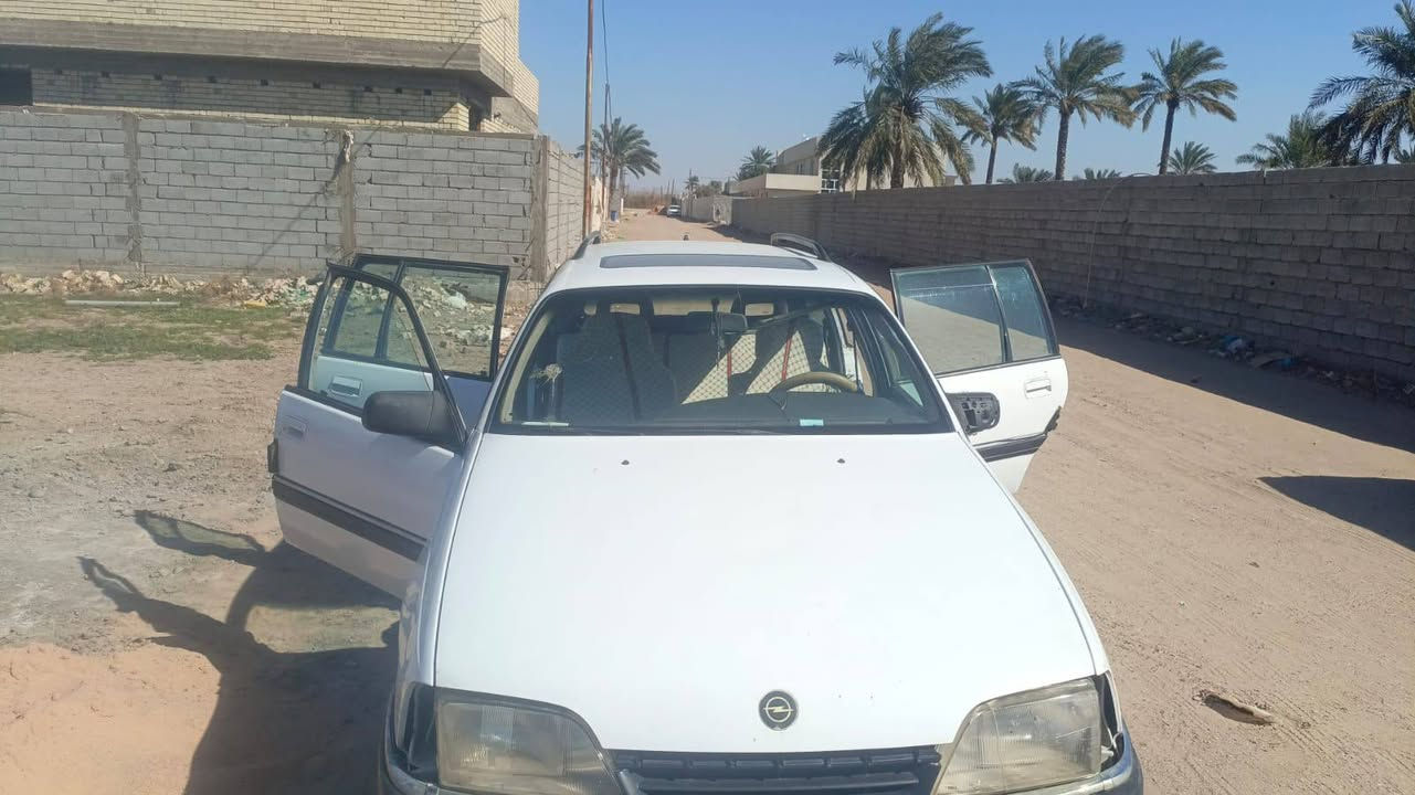 أوبل أوميجا ستيشن  موديل ١٩٩٣ أوتوماتيك  نظيفه مال شغل بيع مستعجل
***********
سنويا ٢٨  مشروع وطني تحويل مباشر  السياره جاهزه من كلشي
