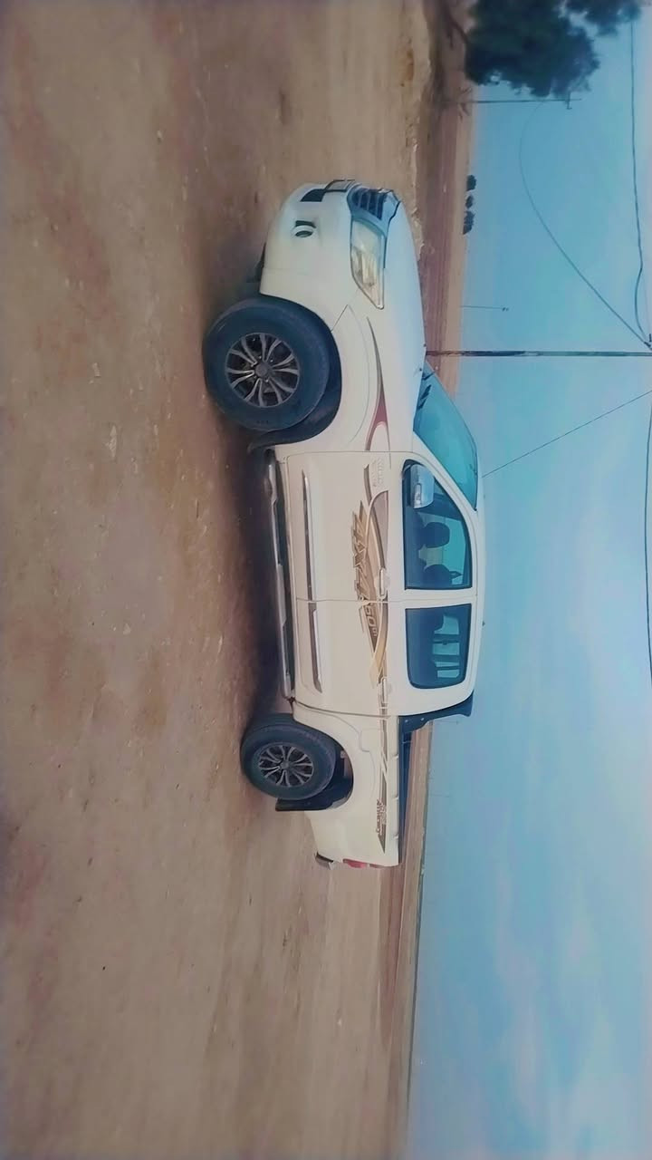 للبيع فورويل ١٥ كير عادي تخم تاير دبل شغال اي نقص مابيهه  رقم مثنئ دولي سنويه مجدده لل ٣٠ بسمي بيهه تبديل جاملغات وبنيد تفصيخ ولباقي مكفوله من عده بارد مشر عليه بيع ومراوس ترهم  إذا جارجر١٦ السعر175 وبيهه مجال

 رقمي ***********
