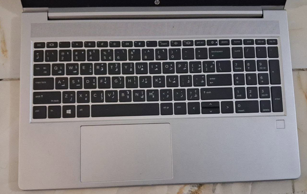 💻🔥 HP ProBook 450 G8 للبيع 🔥💻

✅ جيل 11 أصلي
✅ SSD NVMe سريع
✅ RAM 8GB
✅ شاشة 15.6 إنج
✅ مناسب للدراسة والدوام والأعمال والتصميم الخفيف

⚙️ المواصفات:
▫️ Intel Core i3-1115G4 Gen 11
▫️ RAM 8GB
▫️ SSD 256GB Samsung
▫️ Intel UHD Graphics

🚀 تشغيل سريع جداً
🔋 بطارية جيدة تعطي 4 ساعات عمل 
🧹 نظيف وجاهز للاستخدام

💰 السعر: 350,000 د.ع قابل للتفاوض للجاد
📩 مراسلة خاص


**إذا كنت صاحب هذا الإعلان وتريد حذفه لأي سبب، رجاءا أرسل رسالة إلى الدعم الفني**