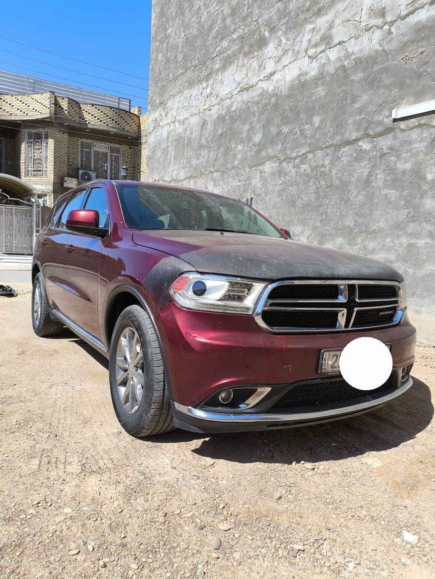 يا الله السلام عليكم شباب سيارة دوج دورنكو خليجي موديل 2018 /V6 
بيهة صبغ نص باب و بارد قليل بل بنيد على كد شبرين و الباقي كفالة و سونار موجود مكينة و كير كفالة ماشية 100 الف كيلو مو ميل قابل للزيادة 
ميزاتهة
كشنات كهربائي
شفتات ستيرن 
تبريد مركزي
حساسات خلفية توقف ذاتي
فتحة سقف
كشنات جلد
تحكمات ستيرن
لايت زنون + شريط لد
السعر 265$$
اي استفسار ***********
اتصل او واتس اب
بيع فقط بدون مراوس
