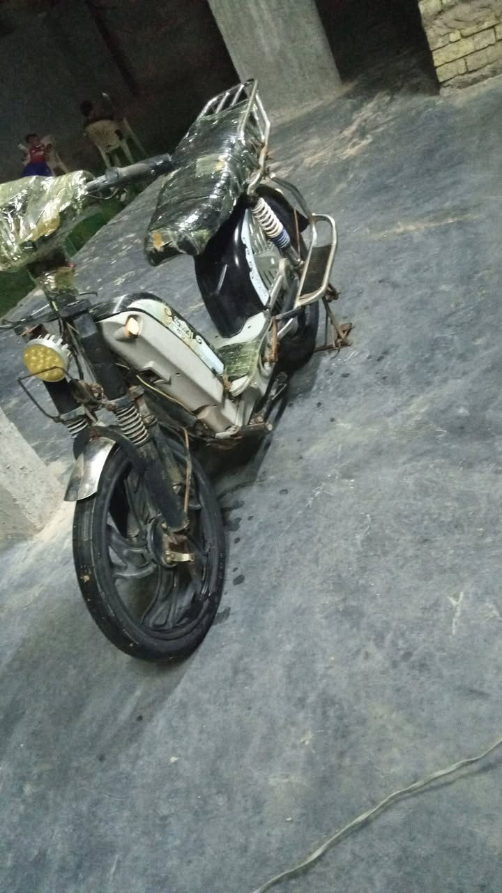 دراجه شحن للبيع بدون بطاريات السعر 125وبي مجال


**إذا كنت صاحب هذا الإعلان وتريد حذفه لأي سبب، رجاءا أرسل رسالة إلى الدعم الفني**