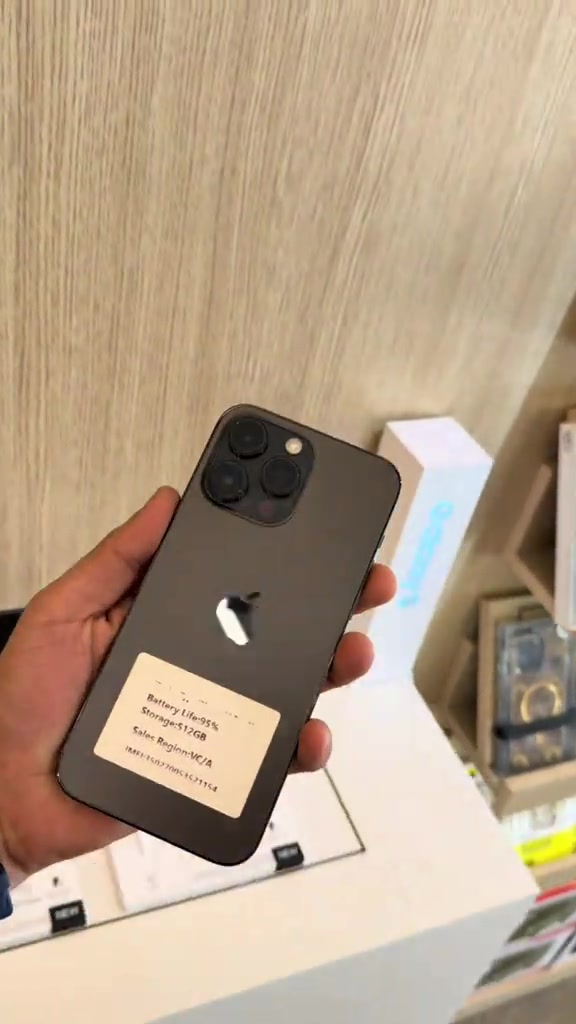 📱 iPhone 14 Pro Max ✨ مستخدم جداً نظيف ✅ ذاكرة 512GB 🔋 نسبة البطارية 95% 🛡️ الضمان الذهبي لمدة شهر كامل ♻️ استبدال واسترجاع 💰 السعر فقط : 975,000 د.ع ✨ خدمات سافا : 📱 فحص كامل للجهاز قبل الاستلام 💳 التقسيط متوفر للموظفين والمتقاعدين ولحاملي بطاقة الرافدين 🚚 توصيل متوفر لجميع محافظات العراق 📍 المنصور - 14 رمضان مقابل مطعم الساعة 📞 *********** -
