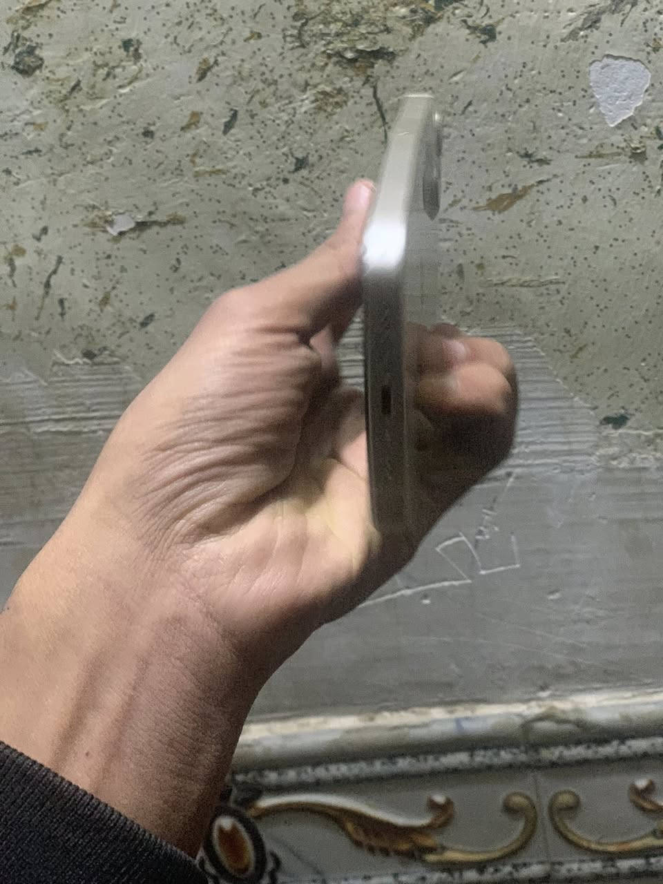 13 عادي 256 مبدل بطاريه وشاشه فيس ايدي متوقف 
سعر 275 بغداد مشتل ***********
