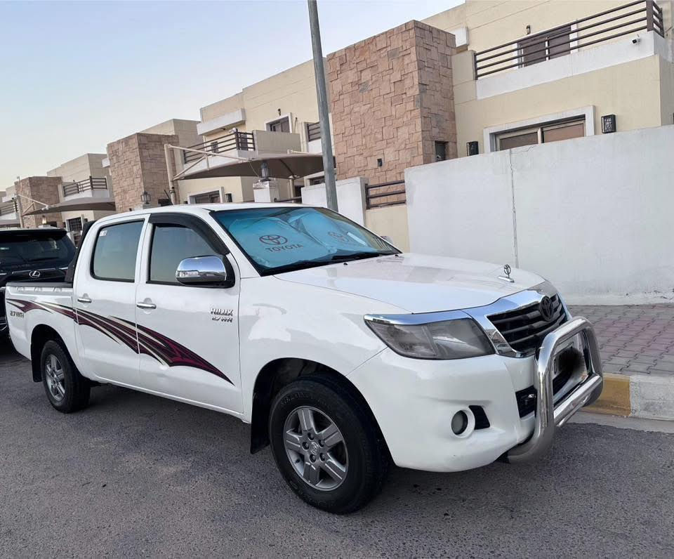 بيك أب موديل 2014 كير عادي
رقم إربيل جديد باسمي 
مكفوله من الصبغ
 بيها بارد فقط شيء بسيط 

السعر 215 وبيها مجال 
العنوان صلاح الدين 

الاستفسار 
***********
***********
