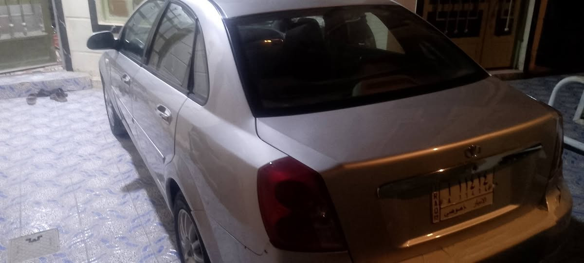 السلام عليكم
للبيع دايو لاستي 
موديل 2007
محرك 1600 كير اوتماتيك 
رقم انبار ألماني وتحويل مباشر 
جام كهرباء 
وارد خليجي 
مكانها الرمادي 
***********
