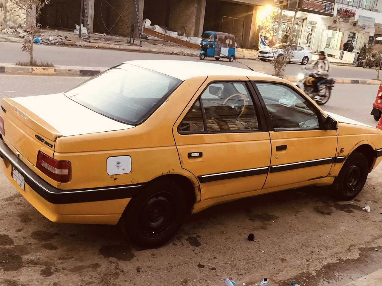 سلام عليكم بيجو مديل 2009 سنويه نهايت ال 26 بيه ضربه بل بك الوره السايق سياره حلوه ونضيفه مال جناي تجفيته جديده قبل سبوع تبريد شغال عوزه بس غاز ثلج السعر 25 وبيه مجال للطيبين للستفسار ***********
