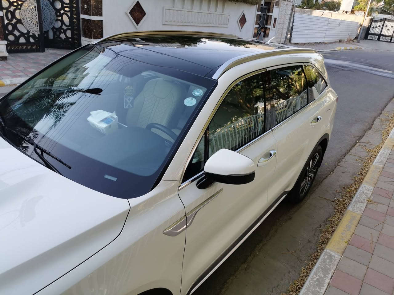 سورنتو 2023 ( خـليـجـي )
فول فول مواصفات بصمة بارنوما 
السيارة رقم اربيل باسمي
لسيارة كفالة عامة من كلشي 
ماشية44 الف سعر 305 بيه مجال
السيارة خاضعة لضمان شركة نم 
مواصفات السيارة
1.بصمة
2.بانوراما
3.حساس امامي خلفي 
4.ويل كب حجم 19عدد5
6.اشاير بالمري
7.كروز سرعة
8.تحكم ستيرن
9.مري شفط
10.سايد بريك بصمة
11.بك لايت لد
12.نضام ترحيب
13.محرك 6 سلندر 3.500
18.شاحن لاسلكي
19.كير ماوس
20.اريل نفكيشن
21.كشنات تغليف جلد اصلي
22.مقاعد عدد 7
23.ثلاث قطع تبريد
25.يدات كروم
26.درايف مود اربع وضعيات للقيادة
27.بصمة ابواب
28.كشن السائق والراكب كهرباء
29.السبير المقدس مانازل 
30.كامرة دوارة
31.لد نهاري
34.مانع انزلاق
35.اوتو هولد
36.شاشة متصلة
37.تبريد بيانو لمس
38.انارة محيطية
39.جنطة كهرباء 
40. تبريد منفصلة
عنوان الانبار الرمادي
رقم صاحب سيارة ***********
