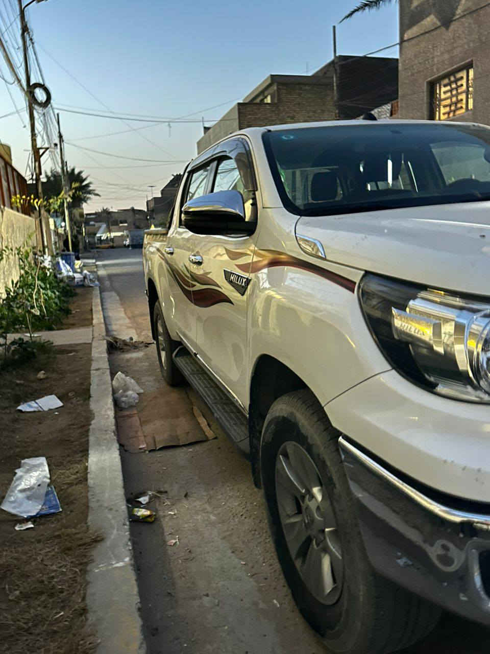 بيكم فور ويل - هايلوكس 2020
الحادث والسونار مرفق في المنشور 
مكان السيارة بغداد الكماليه 
والسعر اتصل على ***********
