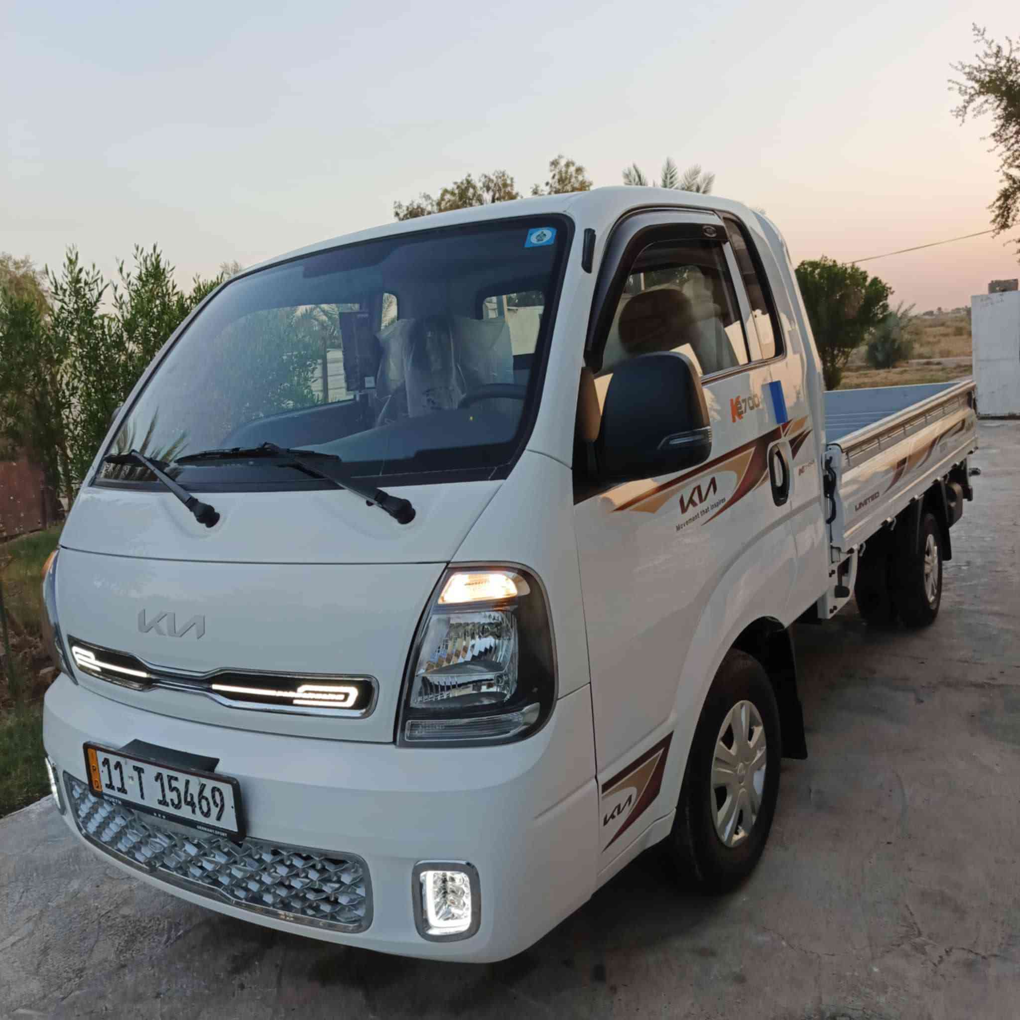 كيه عموشه للبيع موديل 2024رقم بغداد انكليزي سياره جديده بمعنى الكلمه ماشيه 33ألف حقيقي تايرات الشركه جواه سبير ما نازل فول مواصفات جام سلايت مكفوله كفاله عامه محرك كير أكسل تبريد ثلج العنوان بغداد الطارميه ***********
