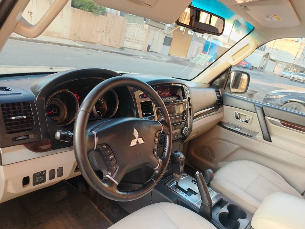 باجرو مۆدێل 2018 تەنها 132هەزار ڕۆیشتیوە بەشەرتی هەموو عێراق
فول مواسەفات. ڕەنگی زەهەبی .6 پارچەی سبوغە بێ ژۆرێ یەک بست ناو دەگای پشتەوە هەیەتی
بەس پەم بێ لێدرا.
زۆر جوان و خاوێنە وەک شوشە
بەناوی خۆمانە
باجرو جديدة ماشيه ٣٢الف بشرط تفحص باي اوسطا أو اي كومبيوتر ماشي حقيقي بدون تلاعب به ابد حدود الي حدود
محرك كير كلها بشرط برغي ما ملعب
٦قتعه بس كلير بس رش بدون داخل
عنوان أربيل
***********
WhatsApp أربيل, العراق
