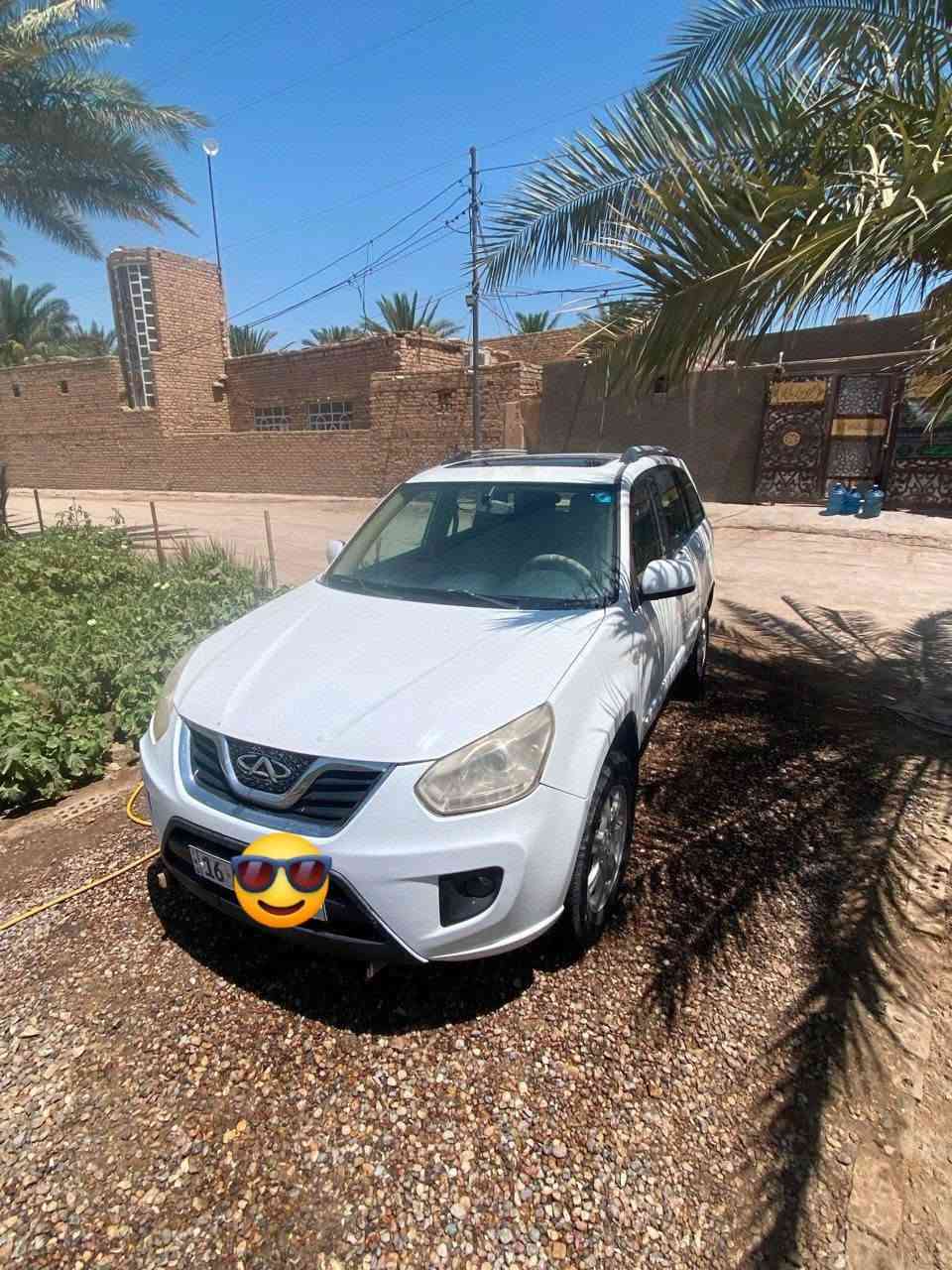 تيكو 13 للبيع مكينه وكير خير من الله تبريد ثلج حداديه نص عمر السياره امانت الله زينه رقم قادسية انكليزي الجديد مداور ثاني يوم غرفتها نضيفه بيها خياسات السياره مامتاكد منها الصراحة لو نص الجاملغ صبغ والباب هم نصه صبغ فقط رش لو واكع عليها صبغ لان اني صباغ ف مرات نصبغ بمسدس رذاذ ويجوز وكع ف السياره كلش زينة والله ومناسبه 40وبيها مجال تدلل السياره اذا تحب ثاني يوم مداور بسم أبوي  *********** أو مراسله

