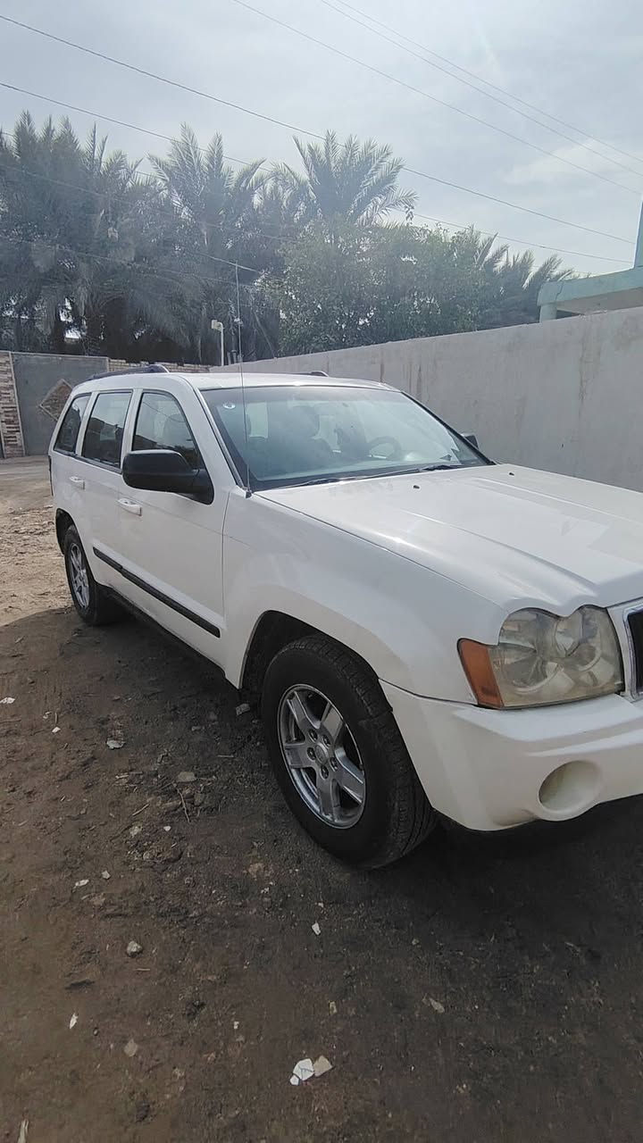 جيب لاريدو2007 مكفوله من الضربه والتبديل بيها رشات صبغ كد شبر حداديه جديده كير مكينه مكفوله باسمي تحويل مباشر  ***********
