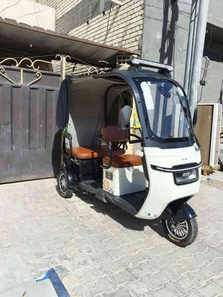 السلام عليكم تكتك شحن للبيع التكتك 6باتري 32 امبير باتريات جدد تخم تاير جدد نقص بس الاشارة يرادله كتف السعر مليون 250 وبيه مجال مكاني كربلاء حي الحر ***********
