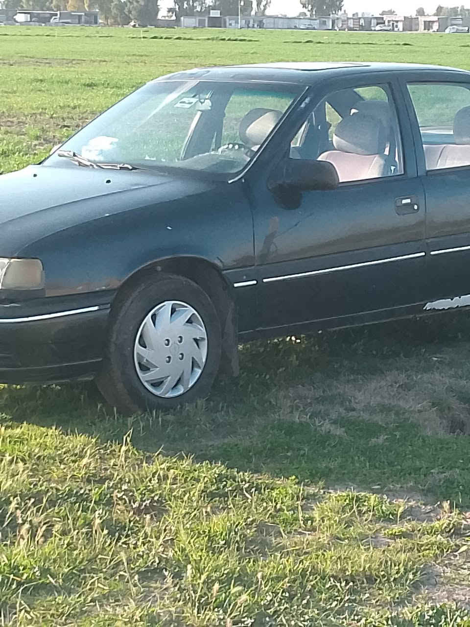 اوبل فكترا موديل 1991 بلاديه قطرت صبق مابيها رقم كركوك بيها دفتر بانزين سنويه لسبعه وعشرىن تنتهي شرط التحويل السعر 45 وبيها مجال لطيبين ***********
