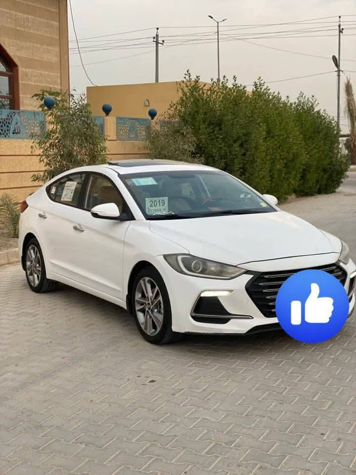 السلام عليكم للبيع فقط النترا خليجي مديل 2019رقم أربيل فول مواصفاته فتحه بصمه تحكمات جليد اشاير حساسات كامرات رادار محرك 2000 فول مواصفات بيها جاملغ صبغ ونص باب ملاون والباقي كفاله مكفول كير مكينه تبريد حداديه تخم تاير جديد شرط سعر السياره 135 بيها مجال مكان السياره نجف للتواصل ***********
