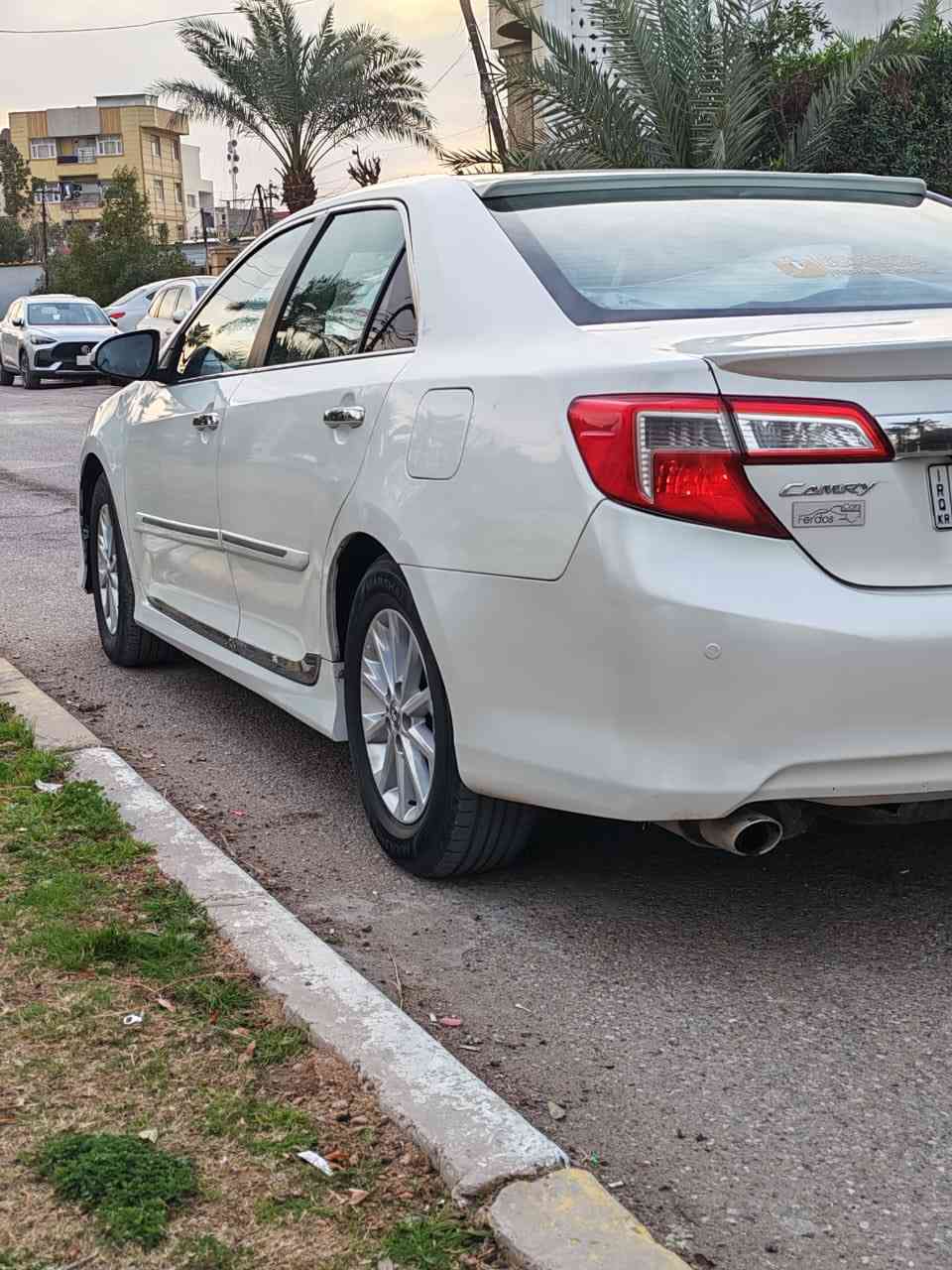 السلام عليكم
للبيع كامري SE 
ماشيه 132
موديل 2013
رقم سليمانيا بسمي شخصياا 
بيها صبغ جاملغ وباب السايق 
بدون دواخل 
خليجي 
تخم تاير 
صدر امامي خلفي جديد 
كشنات جلد 
تبريد قطعتين 
والسعر 145 وبيها مجال للشراي 
مكان السياره بغداد البلديات 
للاستفسار الاتصال 
***********
مكلف بل نشررر
