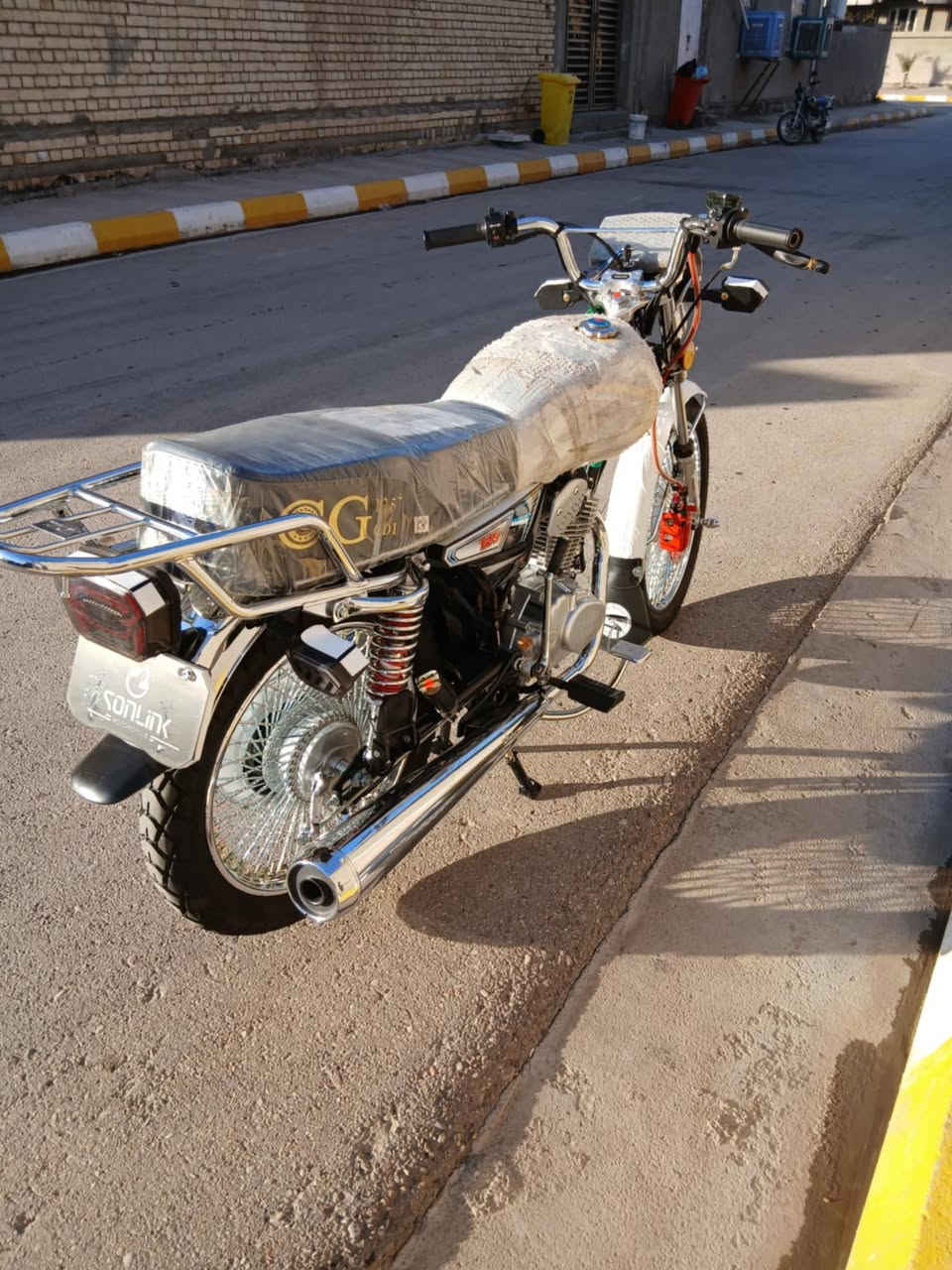 سلام عليكم شباب للبيع موديل 25كفاله شراي يتصل *********** خاص متواجد
