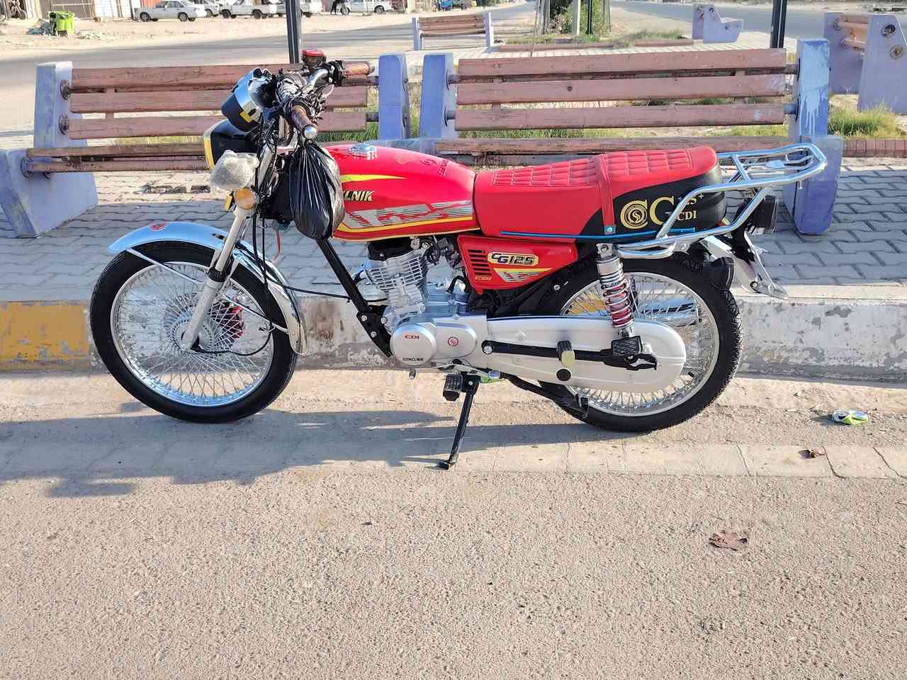 السلام عليكم دراجه إيراني موديل 2025 باب اول أوراق سكنر مكفوله بعده بل كارتون جناي ال مكان الديوانية قضاء البدير *********** الخاص مغلق سعره عل رقم جهاز
